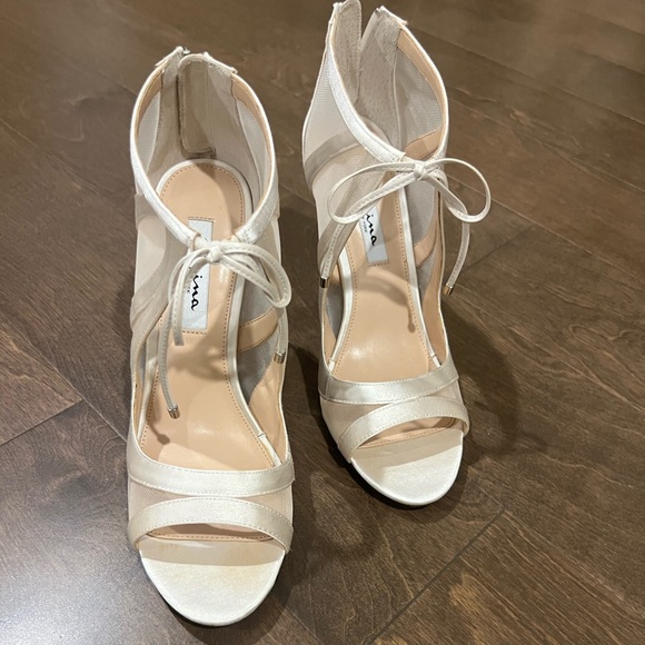 Wedding/bridal Evening heels with mesh - Picture 2 of 7